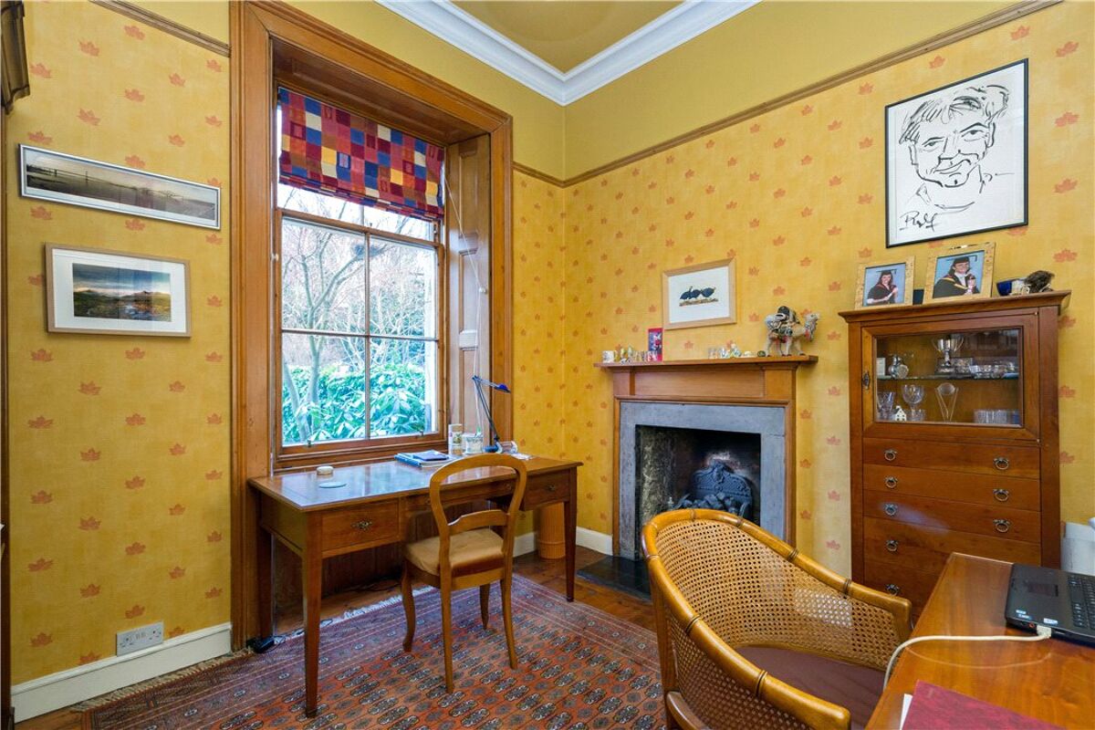 house for sale in Abbotsford Park, Edinburgh, Midlothian, EH10