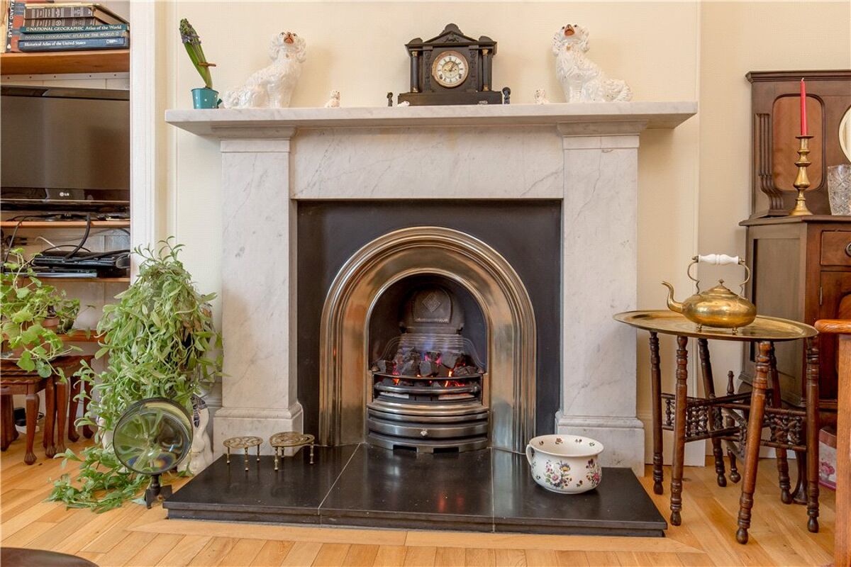 flat for sale in Sciennes Road, Sciennes, Edinburgh, EH9 EDC160315