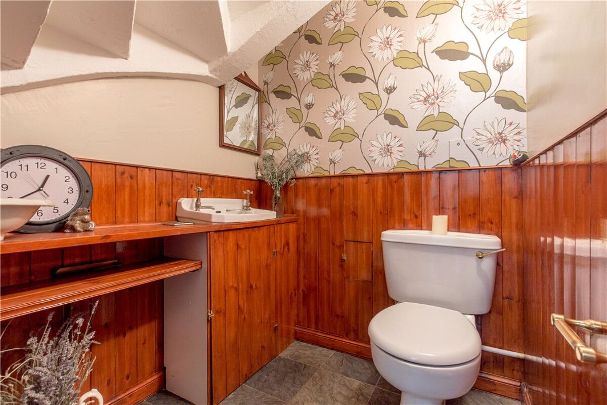 flat for sale in Sciennes Road, Sciennes, Edinburgh, EH9 EDC160315