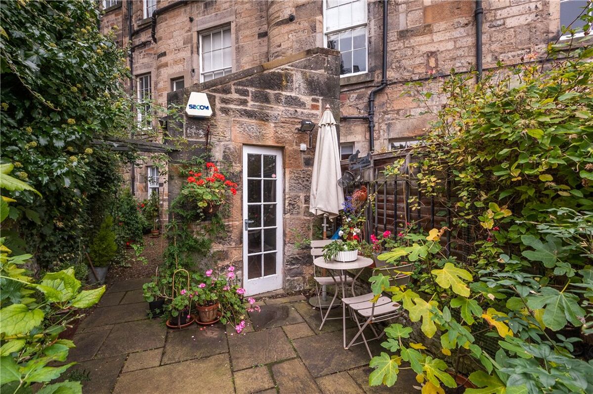 flat for sale in Oxford Terrace, Edinburgh, Midlothian, EH4 - edc160341 ...