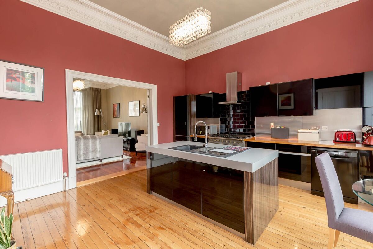flat for sale in Inverleith Gardens, Edinburgh, Midlothian, EH3