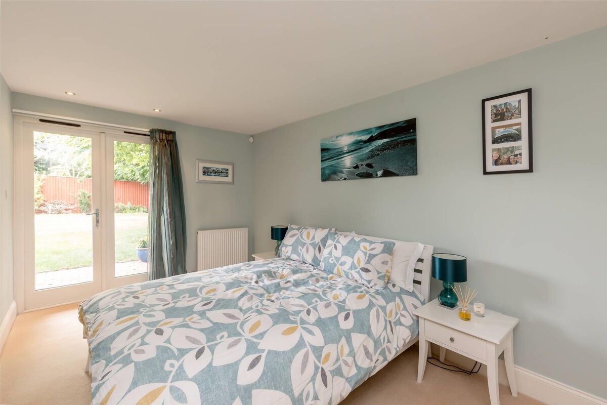 flat for sale in Inverleith Gardens, Edinburgh, Midlothian, EH3