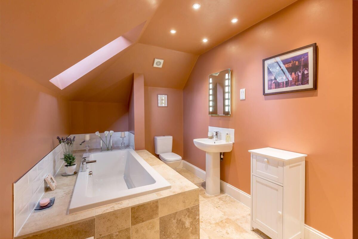 flat for sale in Inverleith Gardens, Edinburgh, Midlothian, EH3