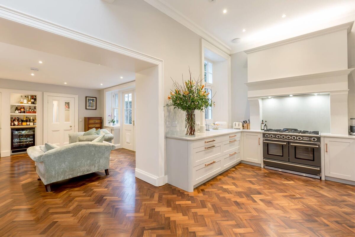 flat for sale in Magdala Crescent, Edinburgh, EH12 EDC160387 Knight