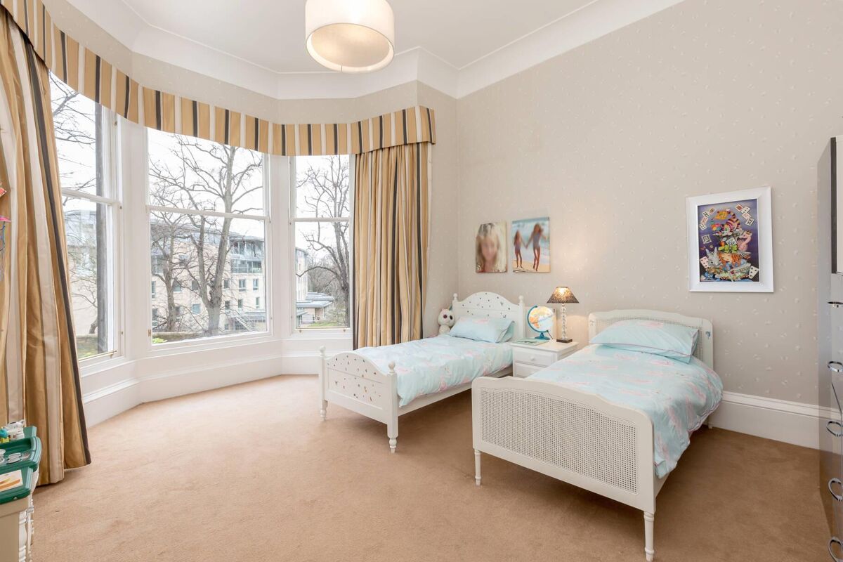flat for sale in Magdala Crescent, Edinburgh, EH12 EDC160387 Knight