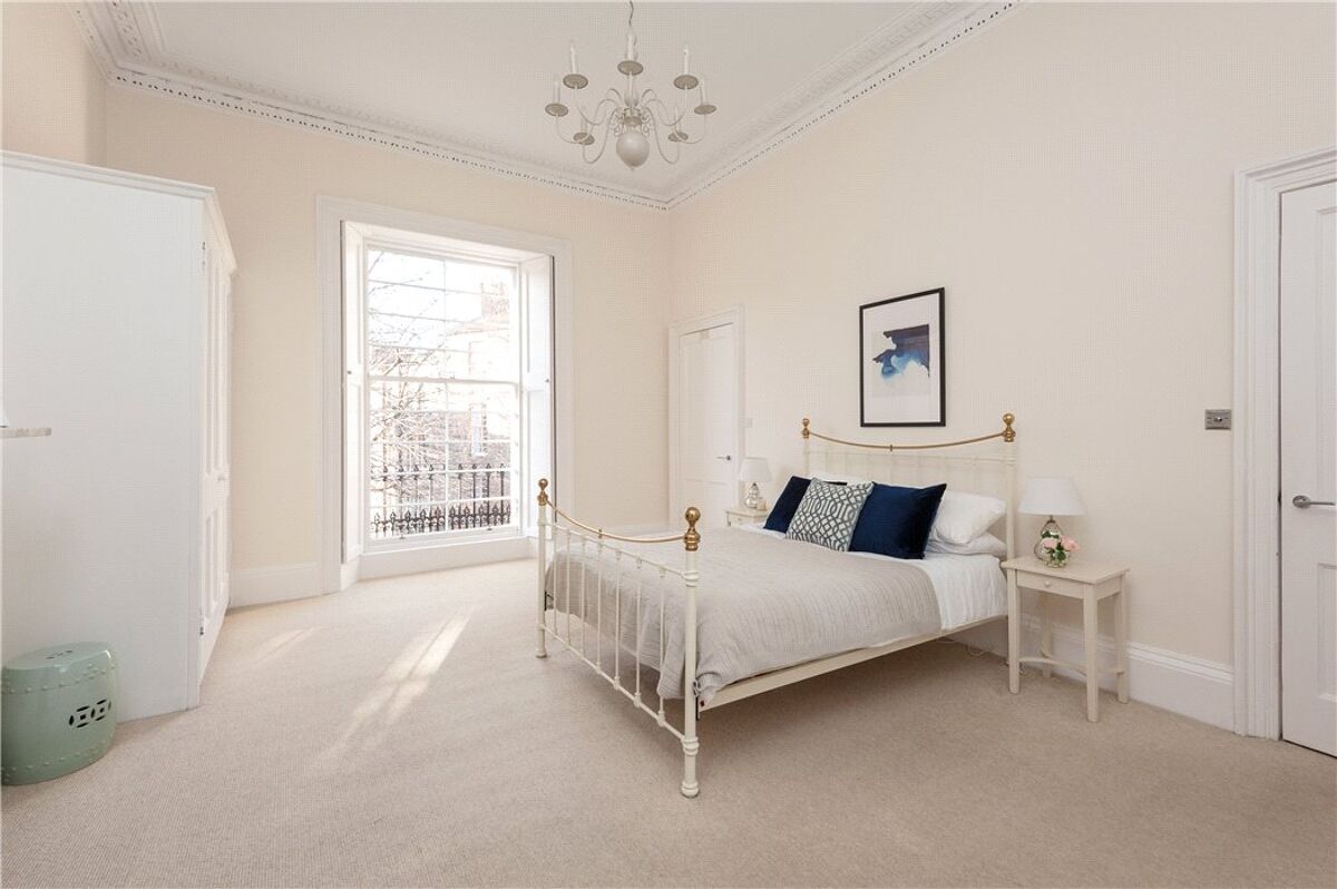 flat for sale in Clarence Street, Edinburgh, Midlothian, EH3