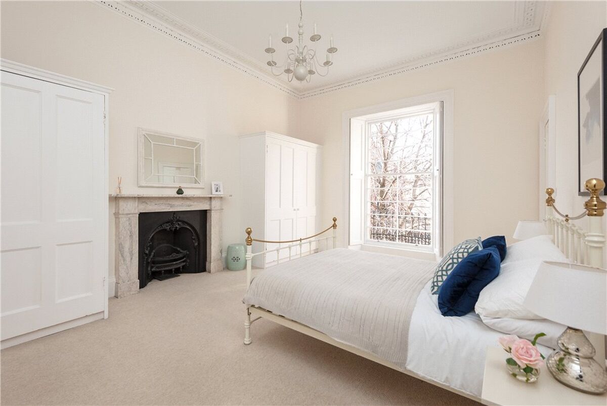 flat for sale in Clarence Street, Edinburgh, Midlothian, EH3