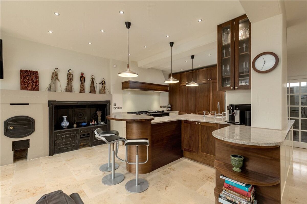 house for sale in Drummond Place, Edinburgh, Midlothian, EH3