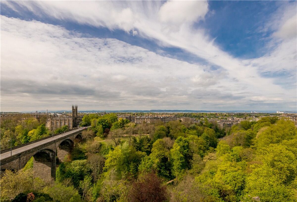 flat for sale in Randolph Crescent, New Town, Edinburgh, EH3