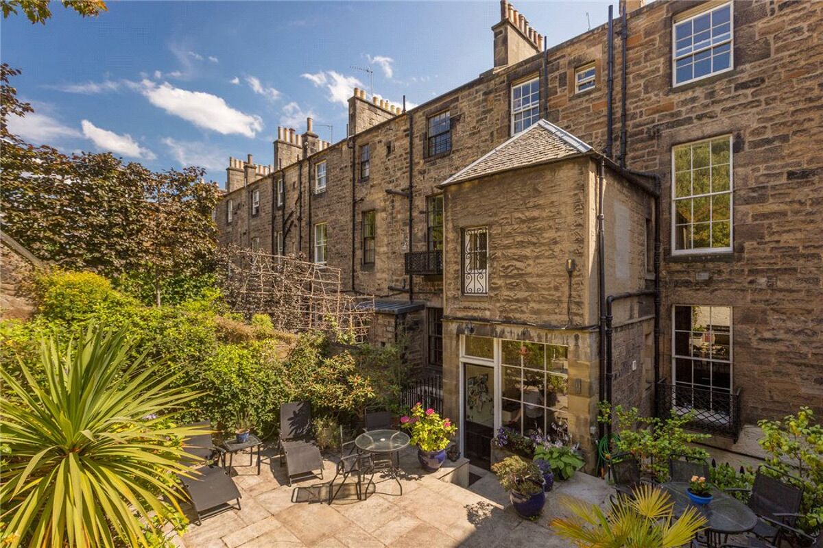 flat for sale in Regent Terrace, Edinburgh, Midlothian, EH7 EDC170114