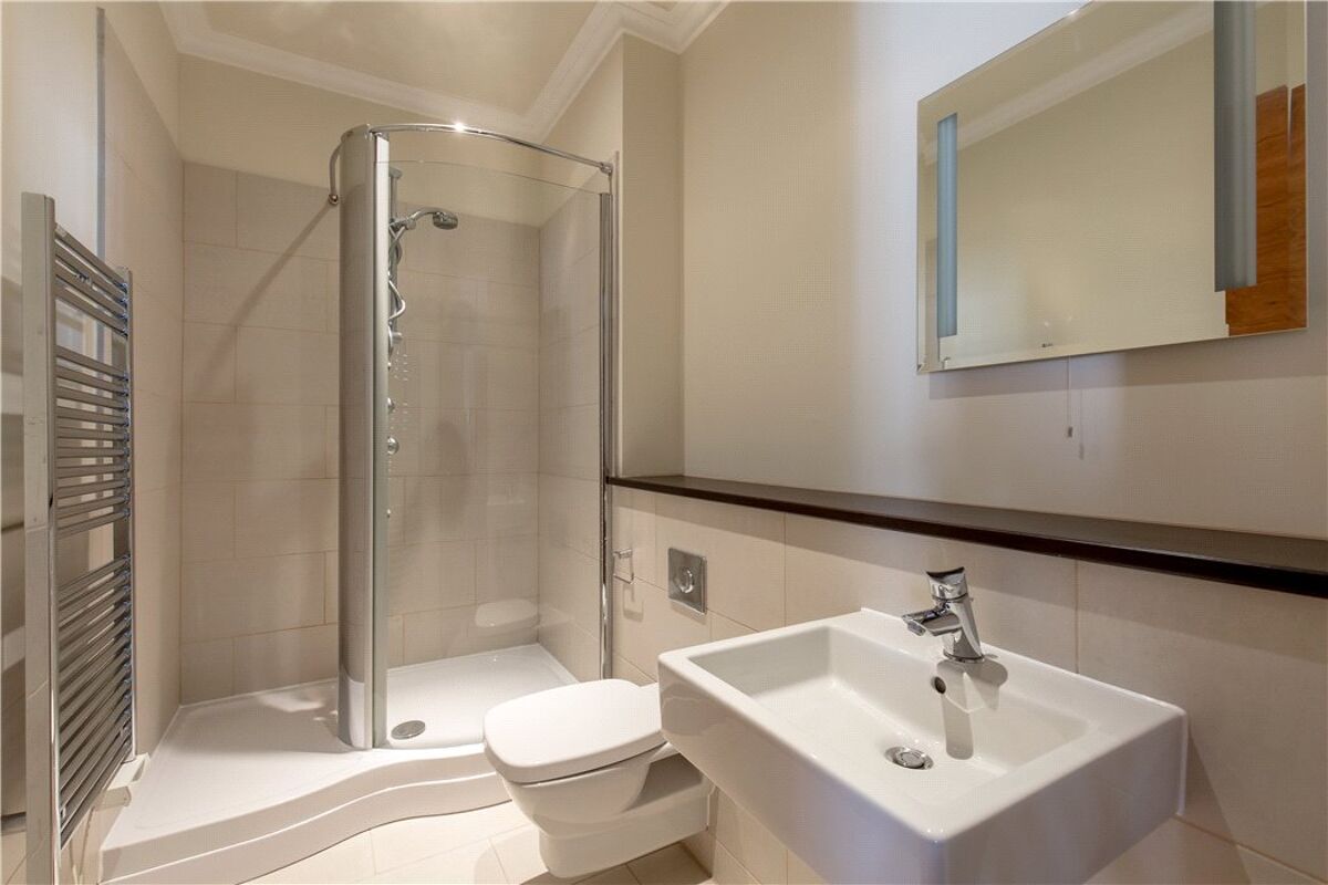 flat for sale in St. Vincent Place, Edinburgh, Midlothian, EH3
