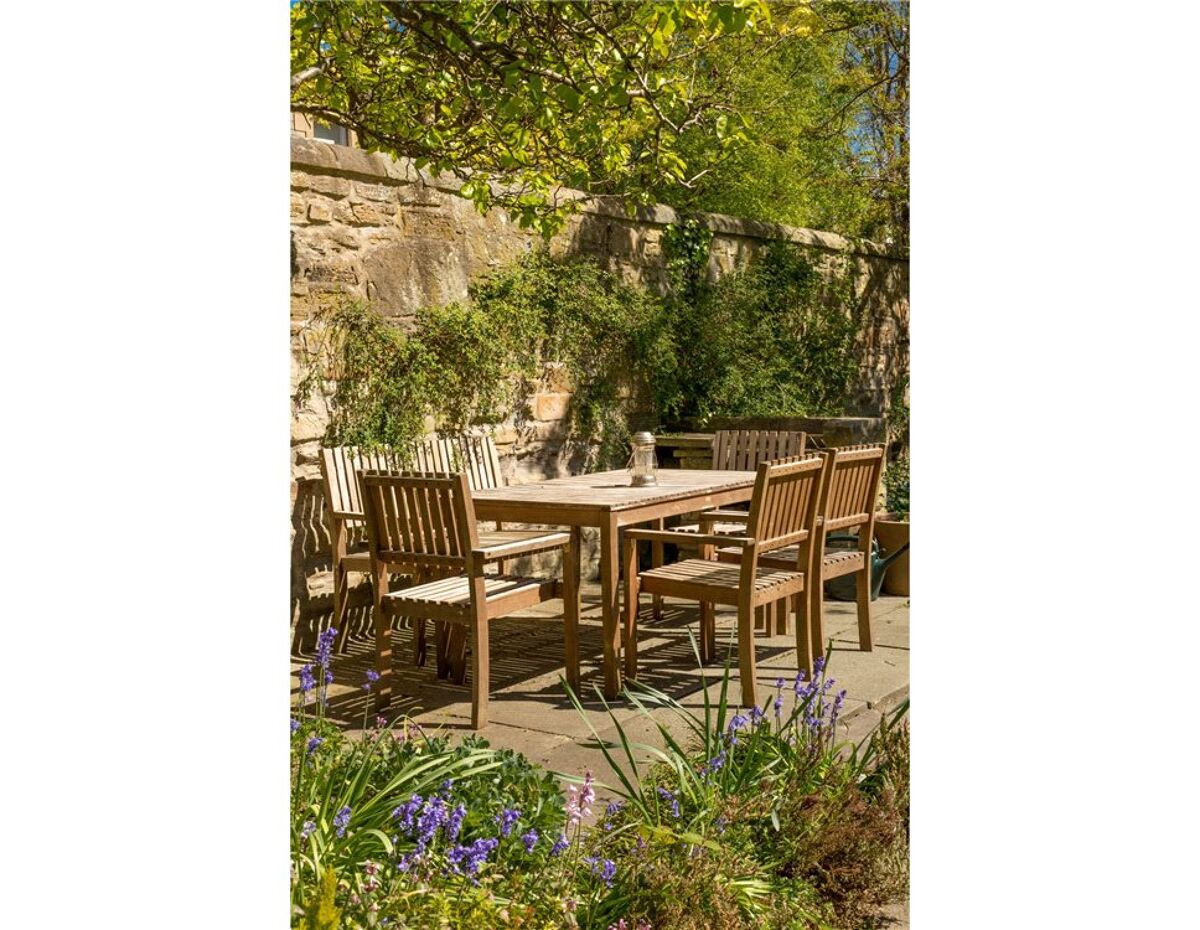 house for sale in Queen's Crescent, Edinburgh, Midlothian, EH9