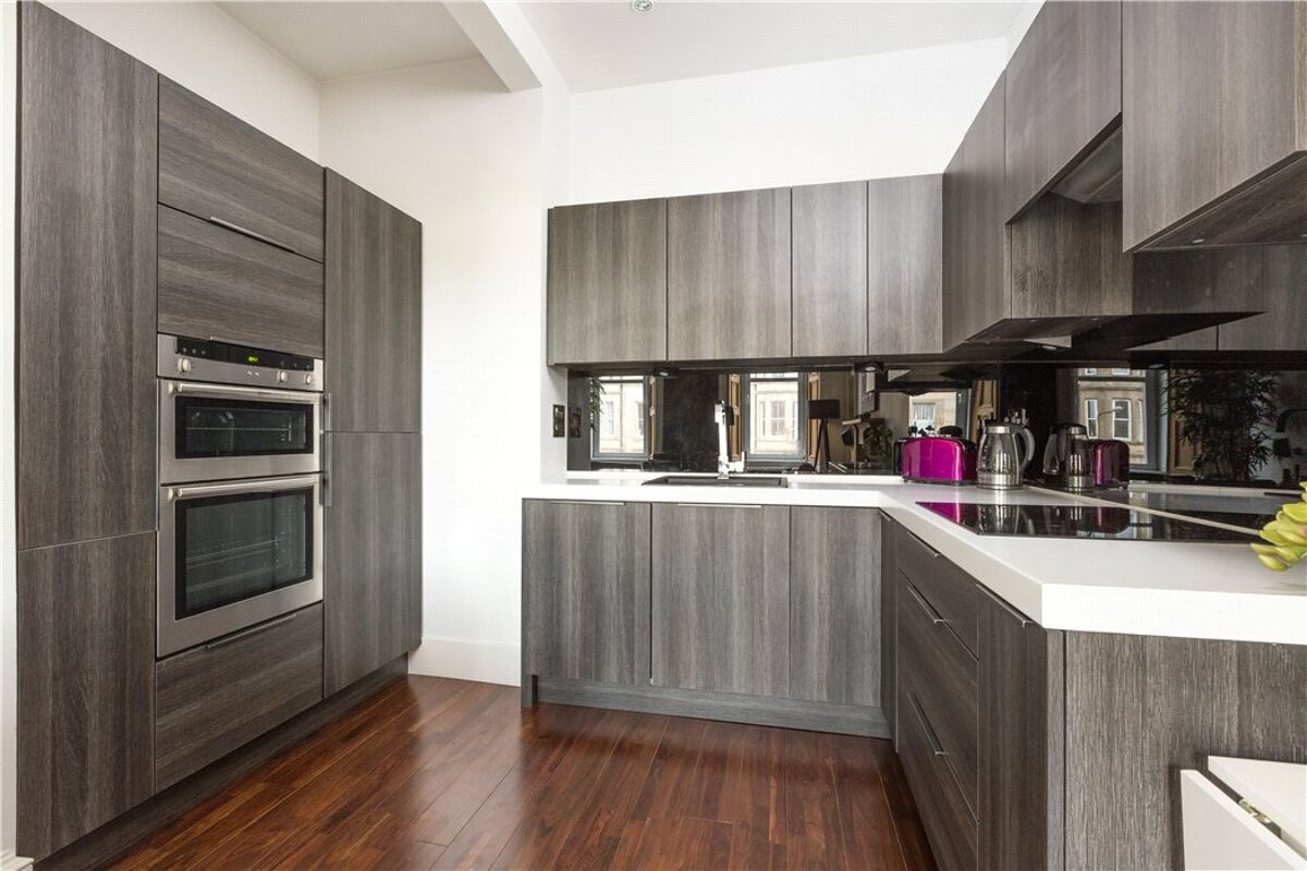 flat for sale in East London Street, Edinburgh, Midlothian, EH7