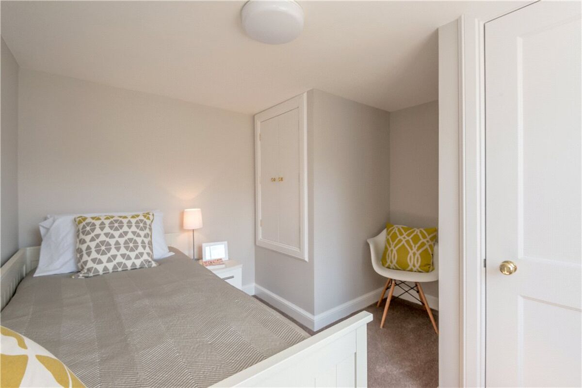 flat for sale in Palmerston Place, Edinburgh, Midlothian, EH12