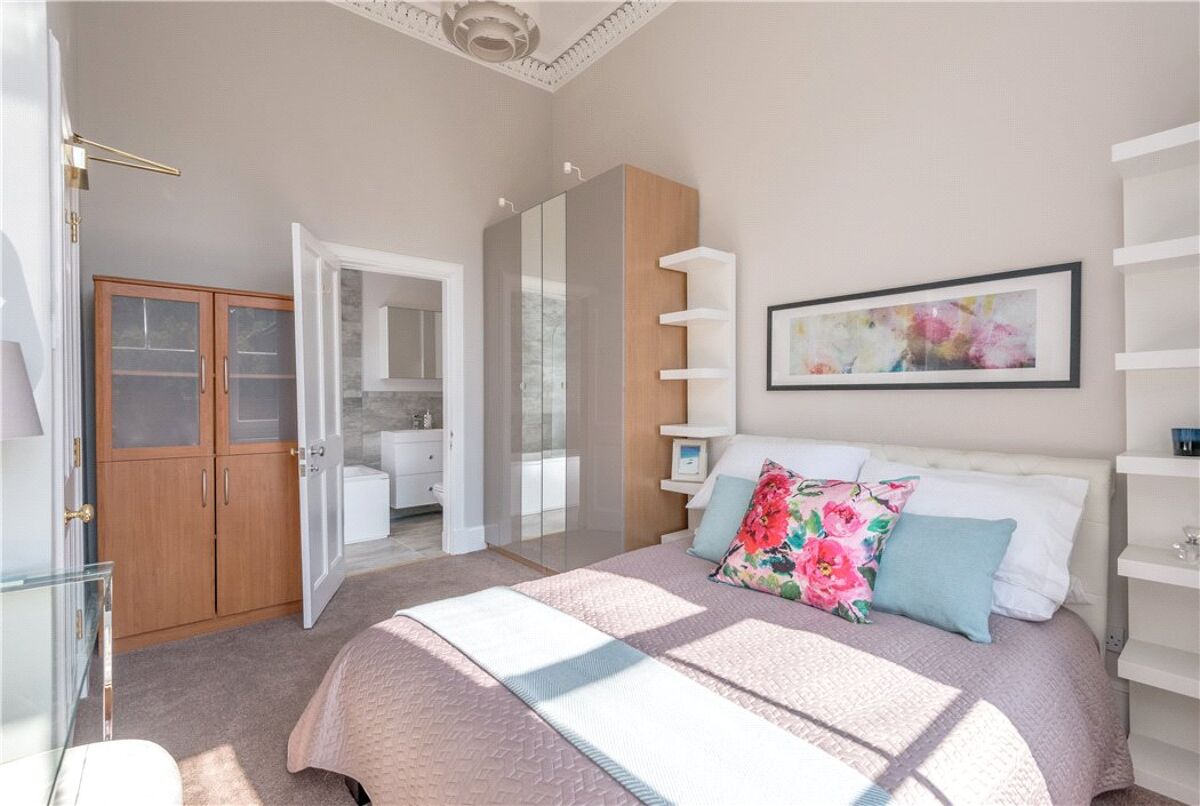 flat for sale in Palmerston Place, Edinburgh, Midlothian, EH12