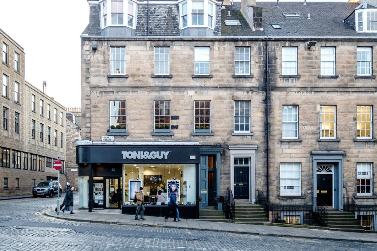 flat for sale in Frederick Street, Edinburgh, Midlothian, EH2