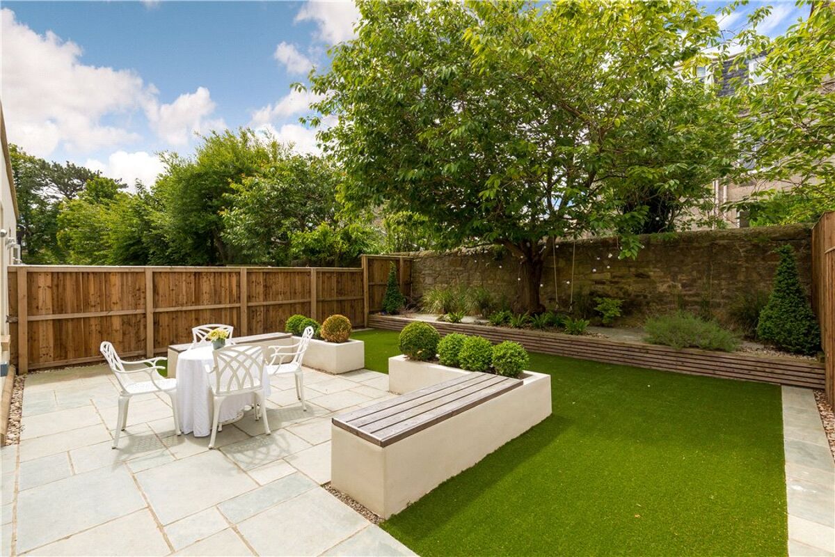 house for sale in Larkfield Gardens, Trinity, Edinburgh, EH5