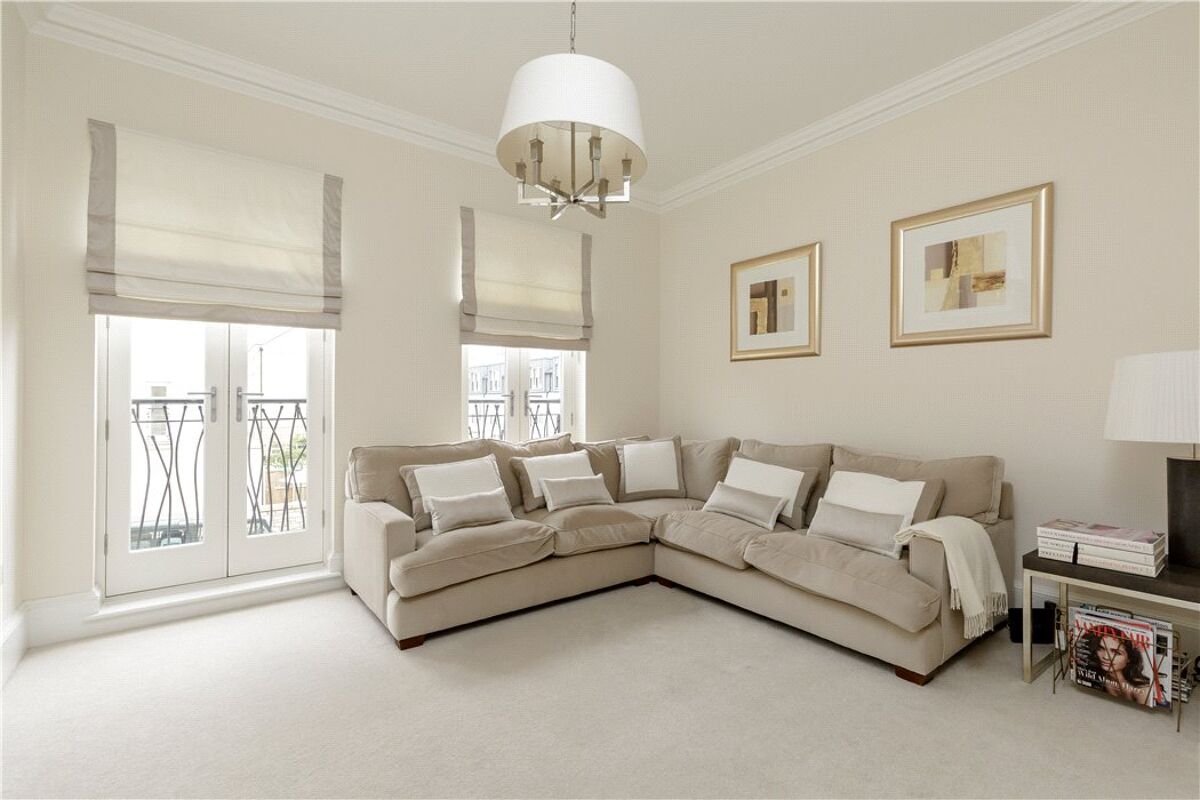 house for sale in Larkfield Gardens, Trinity, Edinburgh, EH5