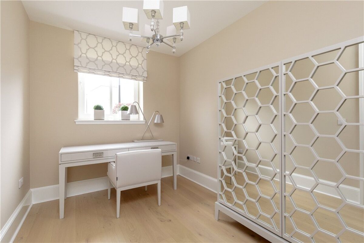 house for sale in Larkfield Gardens, Trinity, Edinburgh, EH5