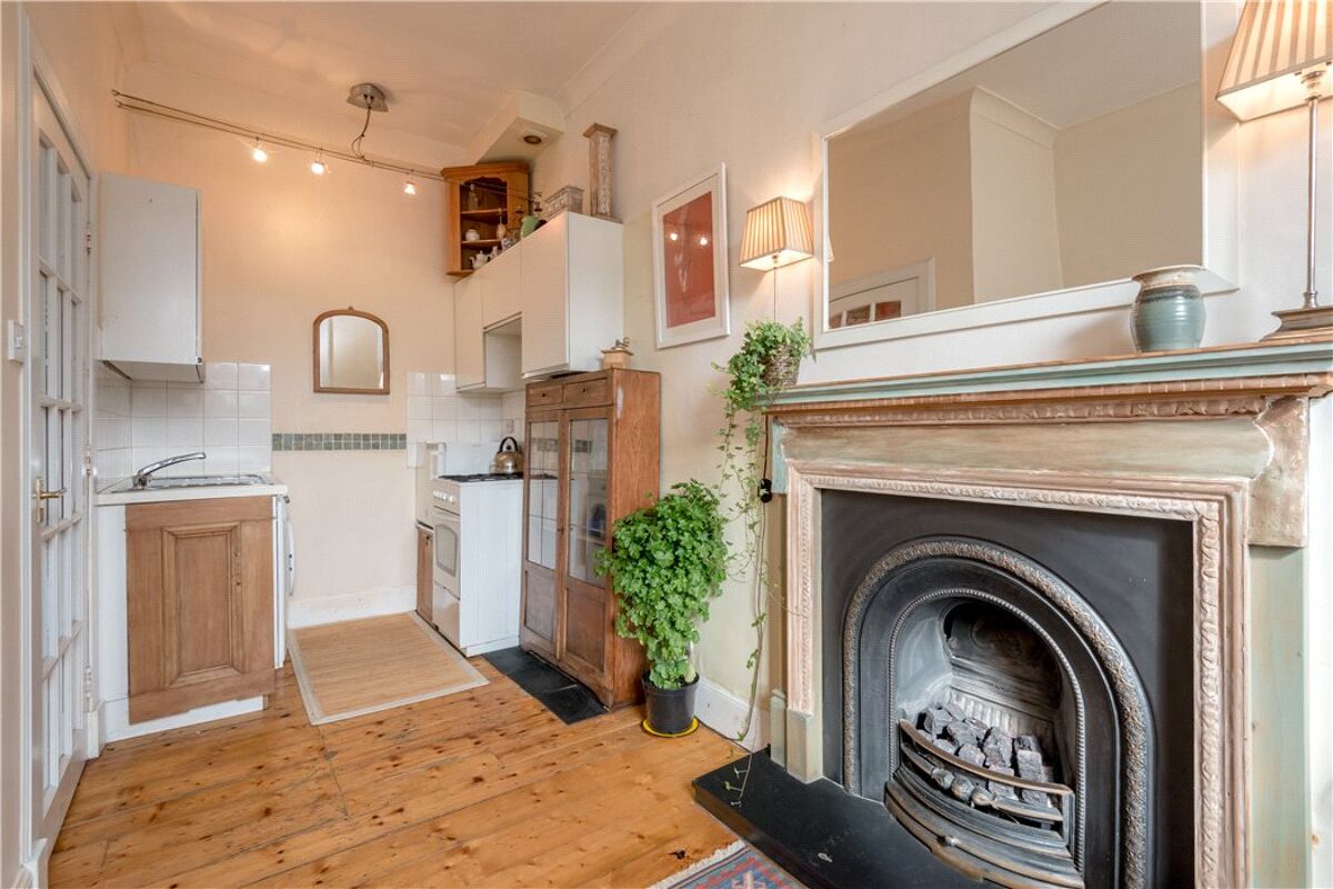 flat for sale in Canonmills, Edinburgh, Midlothian, EH3 EDC170228