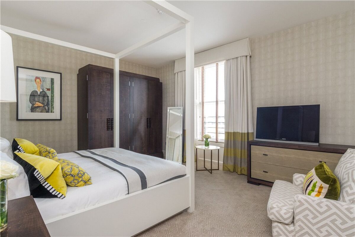 penthouse for sale in Atholl Crescent, Edinburgh, Midlothian, EH3