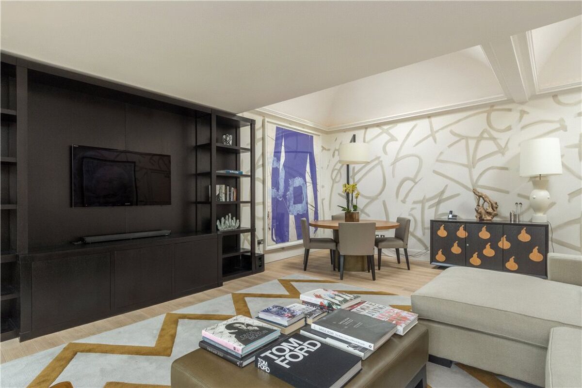 penthouse for sale in Atholl Crescent, Edinburgh, Midlothian, EH3