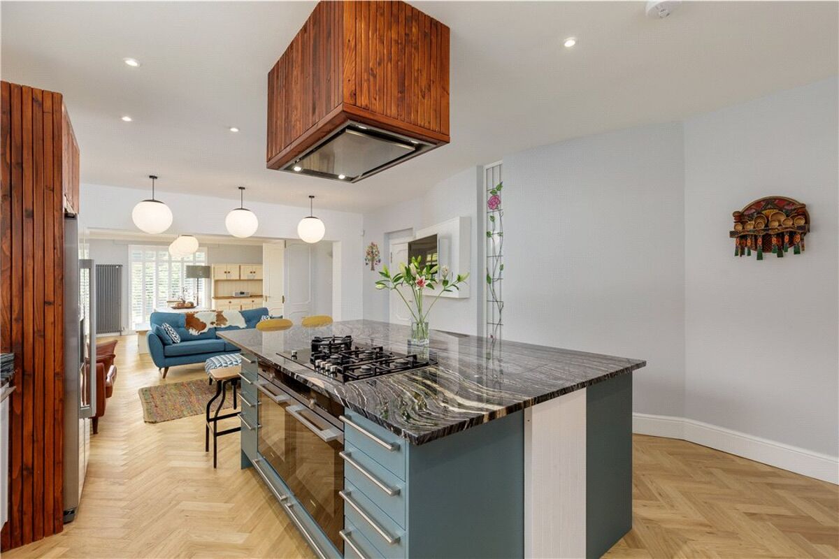 house for sale in Barnton Avenue West, Edinburgh, Midlothian, EH4