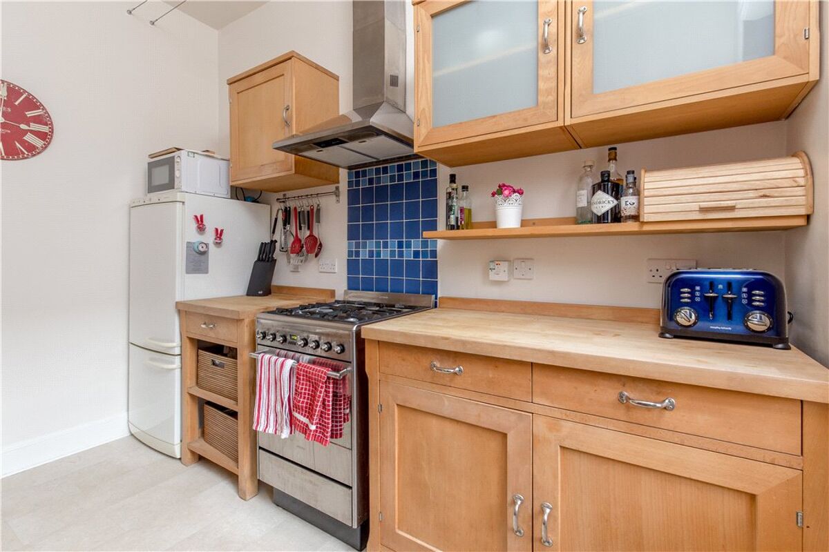 flat for sale in Balmoral Place, Edinburgh, Midlothian, EH3 EDC180059