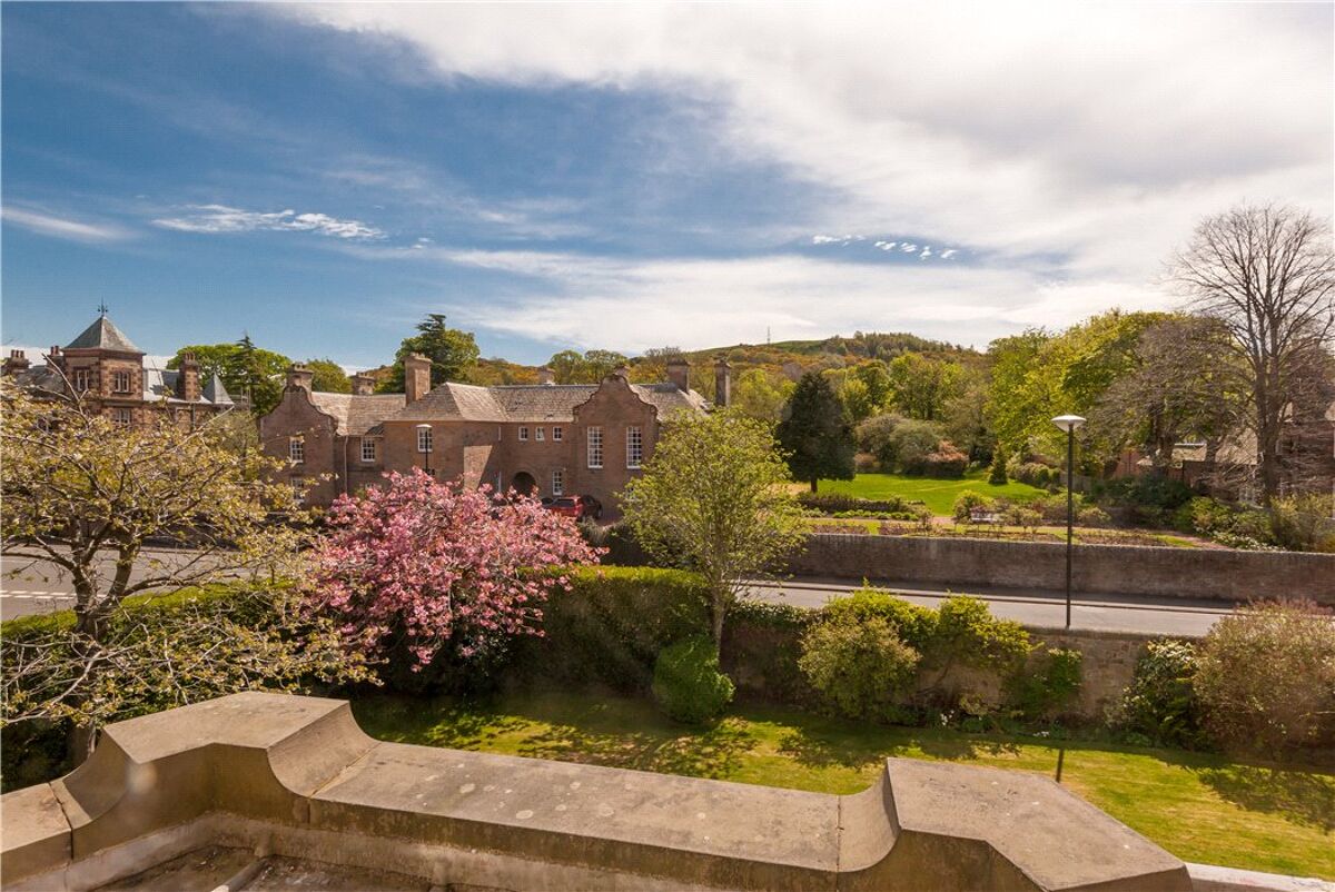 house for sale in Midmar Gardens, Edinburgh, Midlothian, EH10