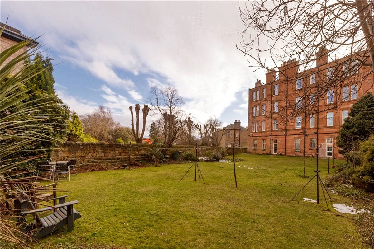flat for sale in Bruntsfield Terrace, Edinburgh, Midlothian, EH10