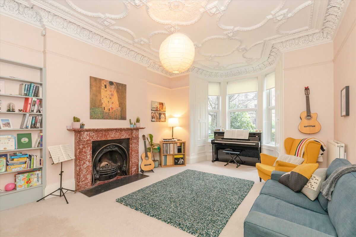 flat for sale in Gladstone Terrace, Edinburgh, Midlothian, EH9