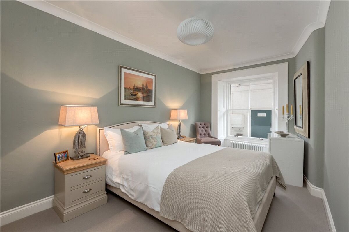 flat for sale in Glencairn Crescent, Edinburgh, Midlothian, EH12