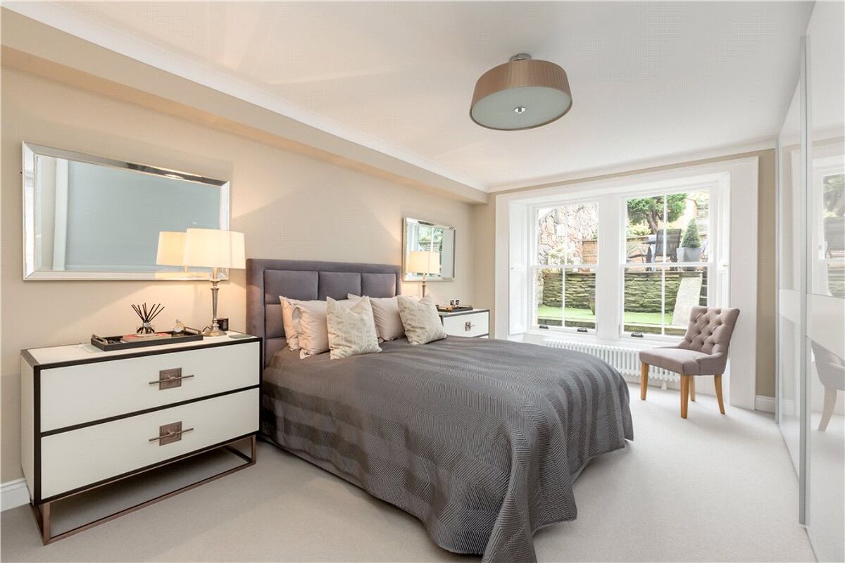 flat for sale in Glencairn Crescent, Edinburgh, Midlothian, EH12