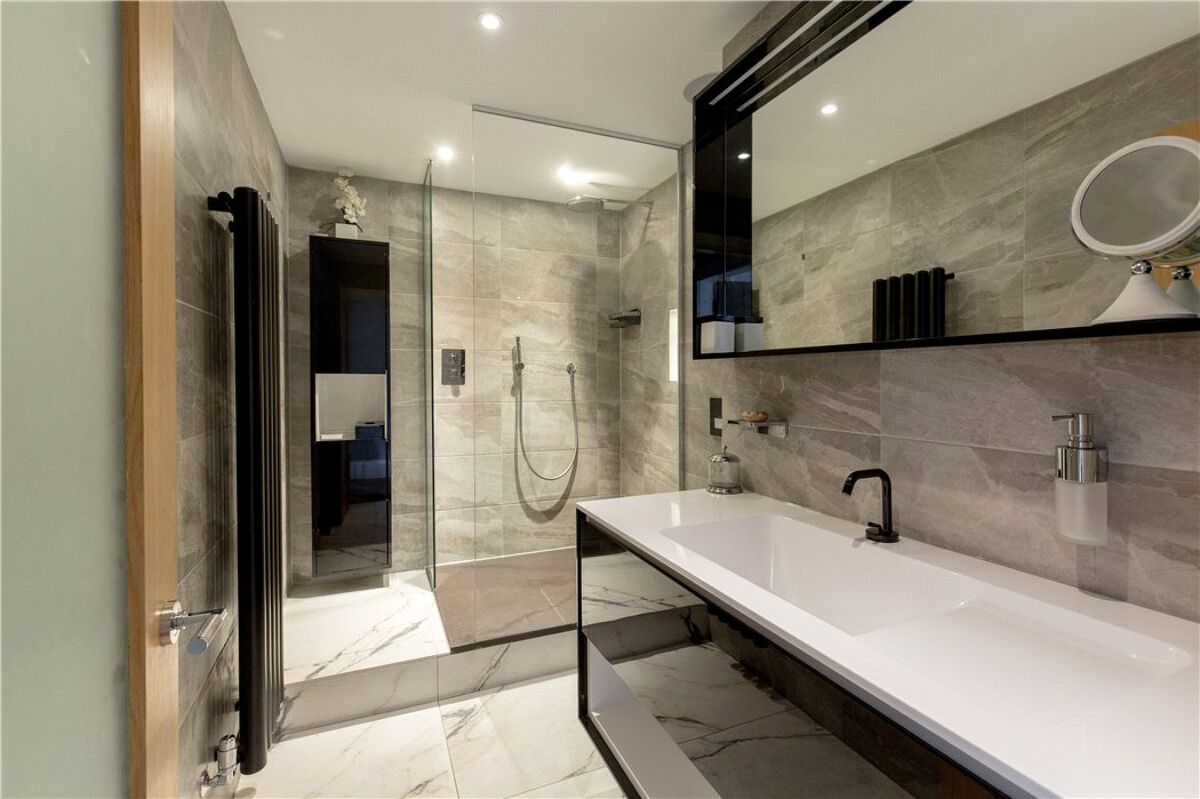 Property for sale Blenheim Place, Edinburgh, EH7 Knight Frank