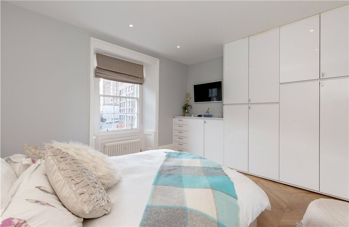 Property for sale Blenheim Place, Edinburgh, EH7 Knight Frank