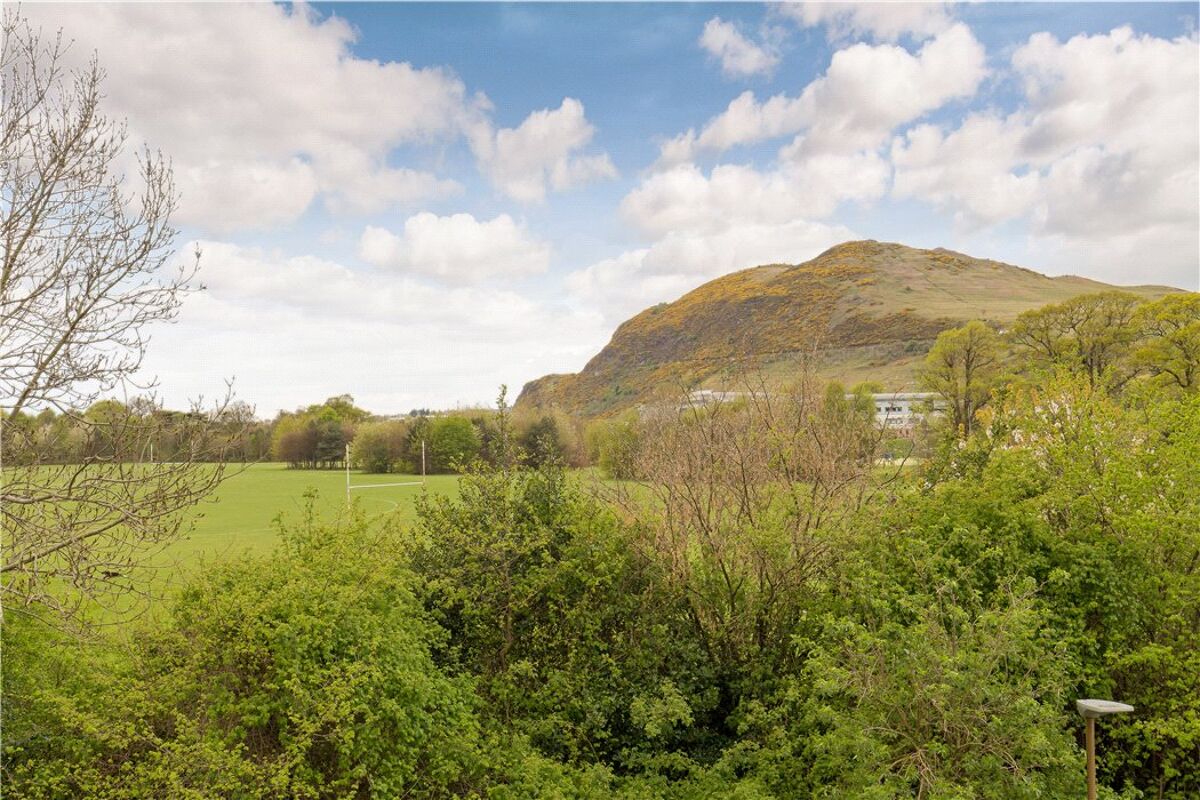 flat for sale in Cavalry Park Drive, Edinburgh, Midlothian, EH15