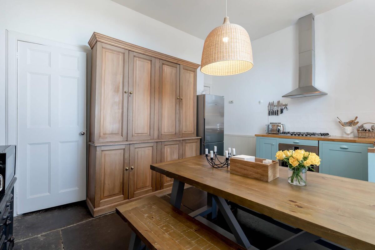 flat for sale in Union Street, Edinburgh, Midlothian, EH1 EDC190164