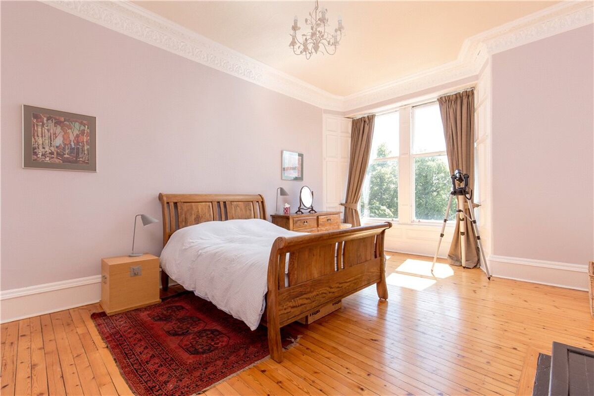 flat for sale in Warrender Park Road, Edinburgh, EH9 EDC190196