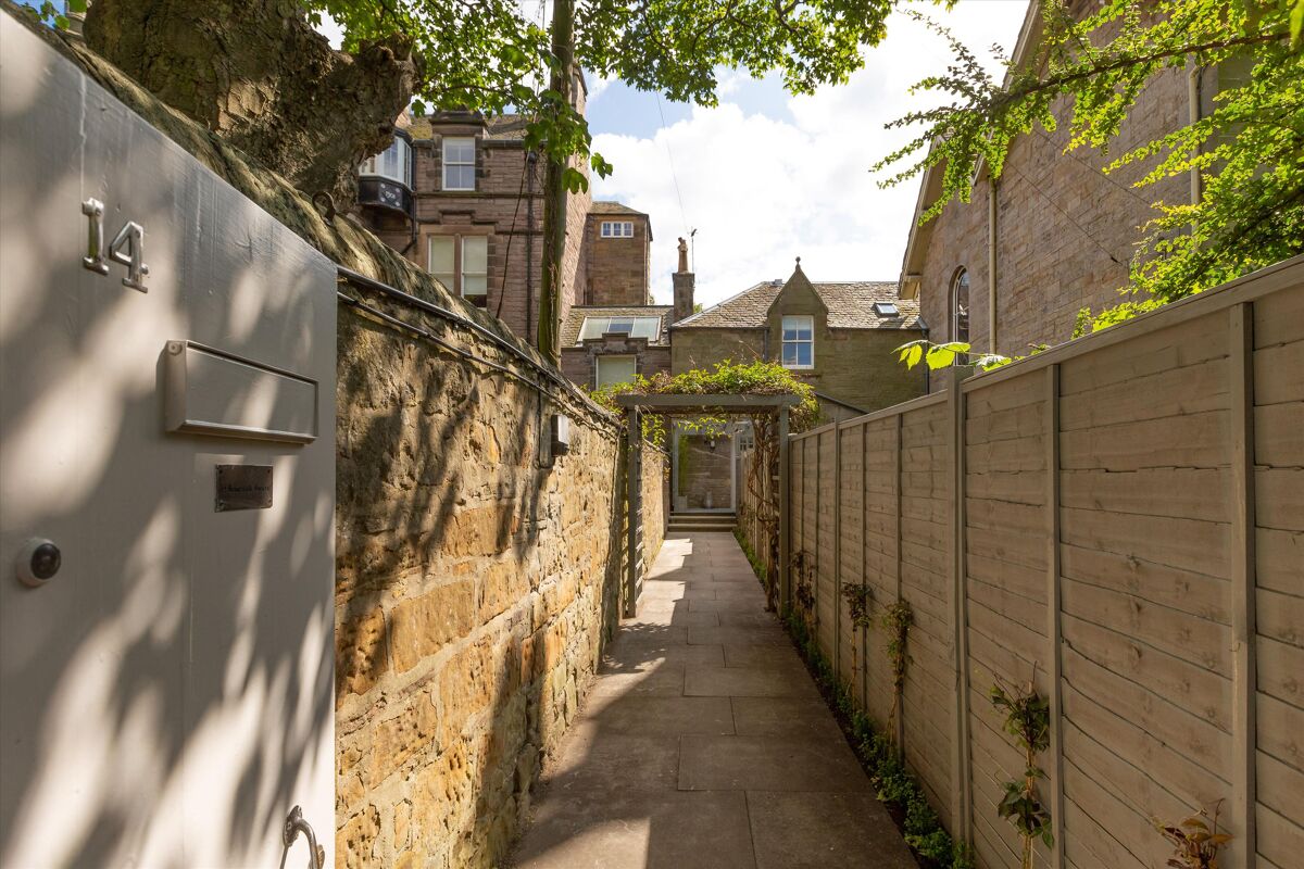 house for sale in Bruntsfield Crescent, Edinburgh, Midlothian, EH10 EDC190201 Knight Frank