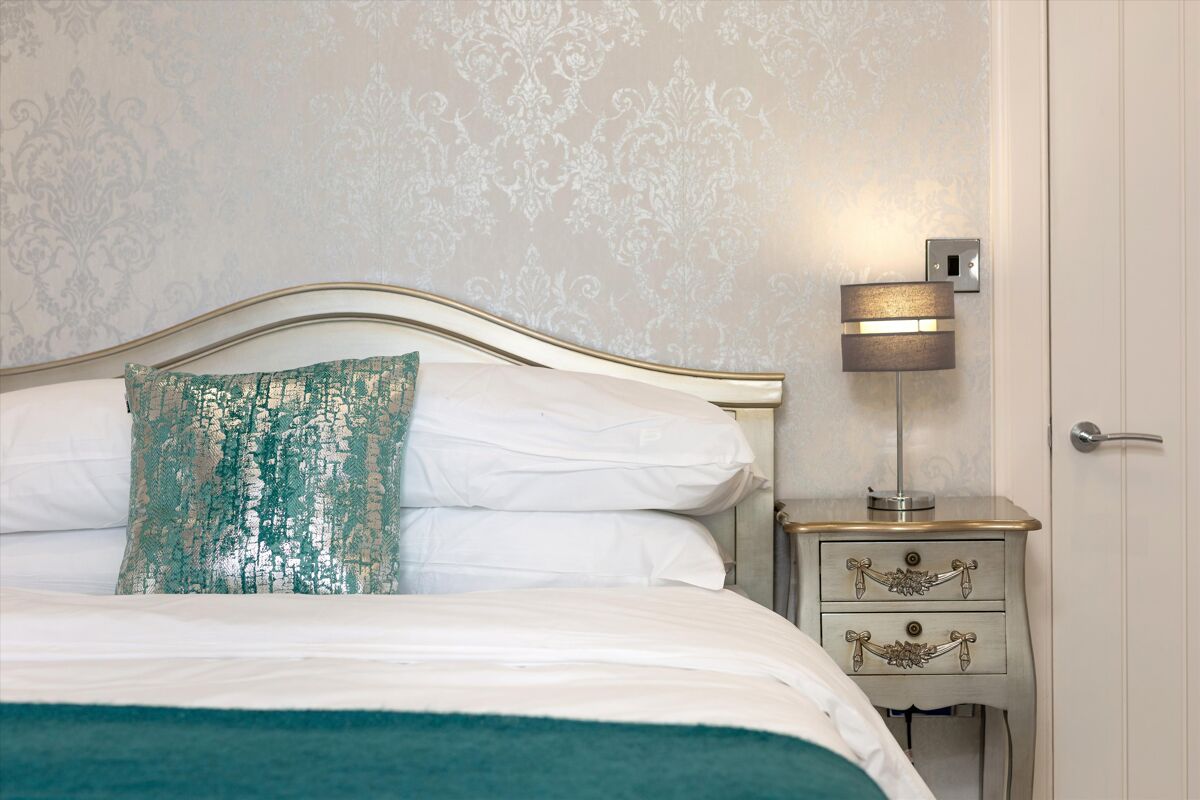 house for sale in Bruntsfield Crescent, Edinburgh, Midlothian, EH10 EDC190201 Knight Frank