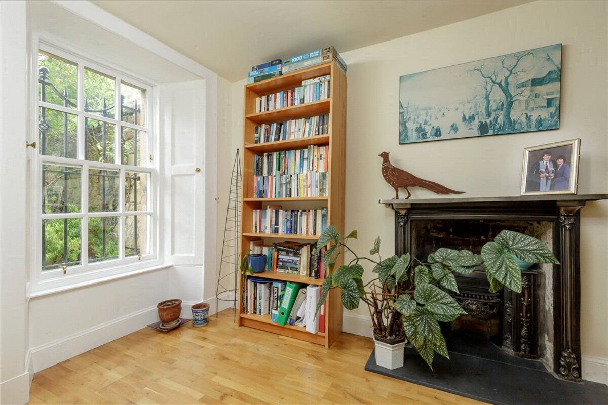 house for sale in Alfred Place, Edinburgh, EH9 EDC190226 Knight Frank