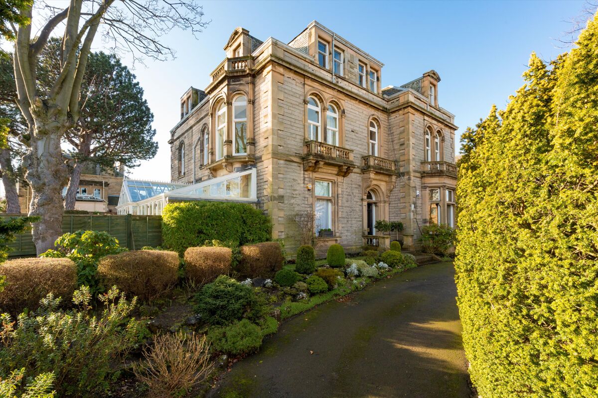 flat for sale in Craigmillar Park, Edinburgh, EH16 EDC200019 Knight