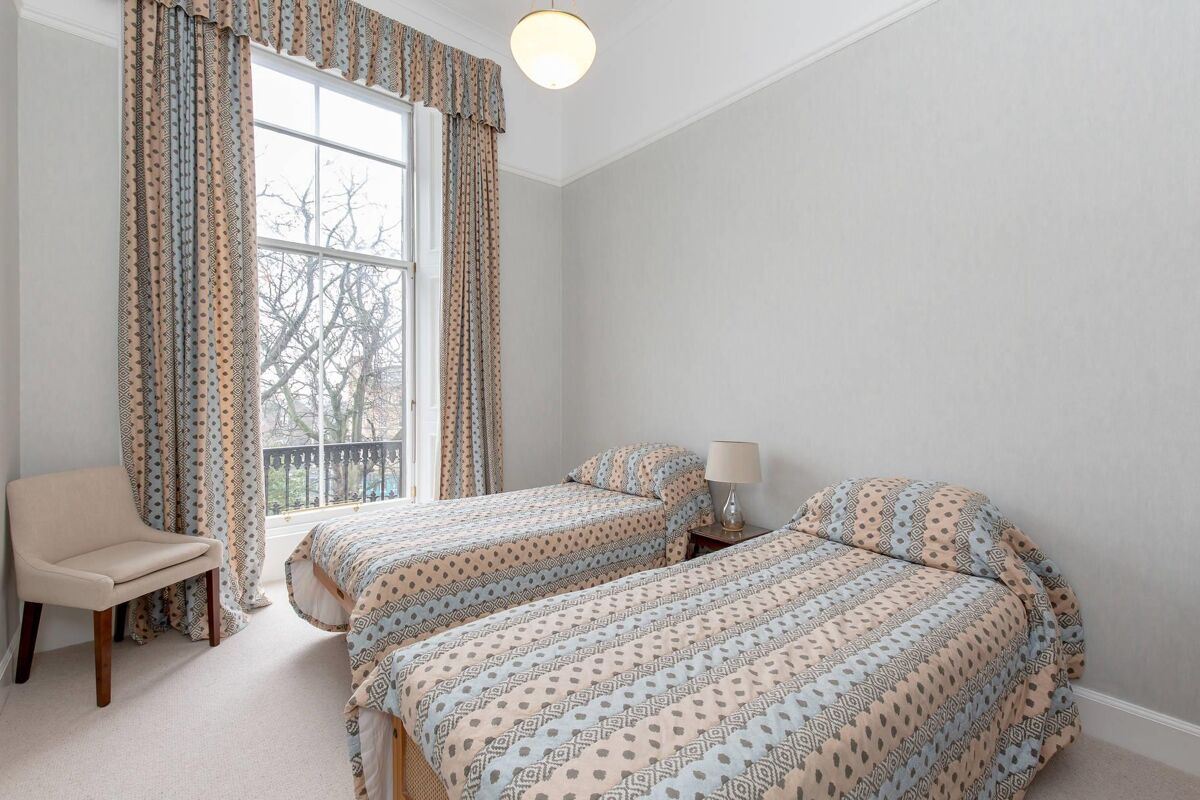 flat for sale in Carlton Terrace, Edinburgh, Midlothian, EH7
