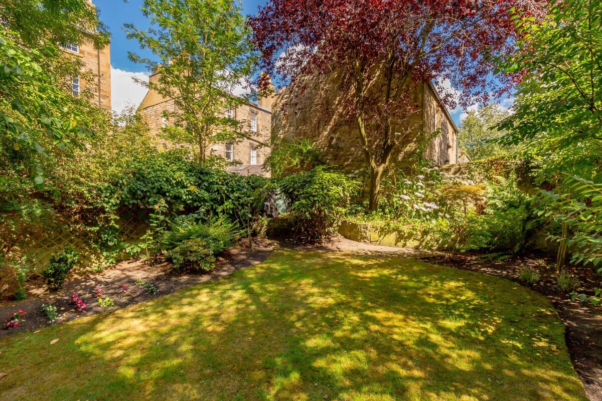 flat for sale in St. Vincent Street, Edinburgh, EH3 EDN012104538