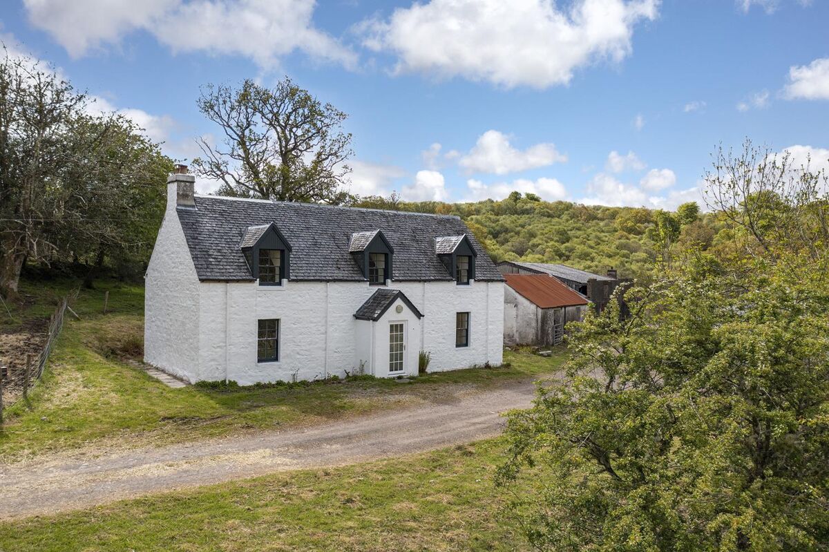 house for sale in Taynuilt, Oban, Argyll, PA35 EDN012109275 Knight