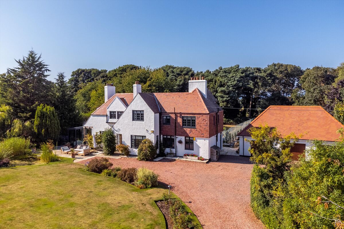 house for sale in Kings Road, Longniddry, East Lothian, EH32