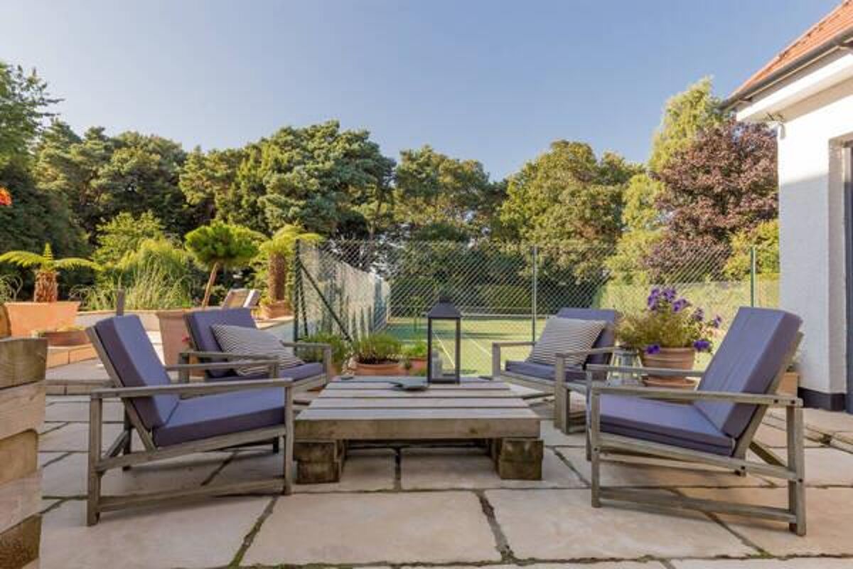 house for sale in Kings Road, Longniddry, East Lothian, EH32 EDN012110412 Knight Frank house for sale in Kings Road, Longniddry, East Lothian, EH32 EDN012110412 Knight Frank