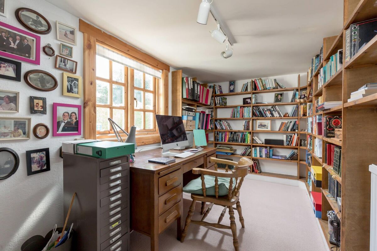 house for sale in Broadgait, Gullane, East Lothian, EH31 EDN012113825