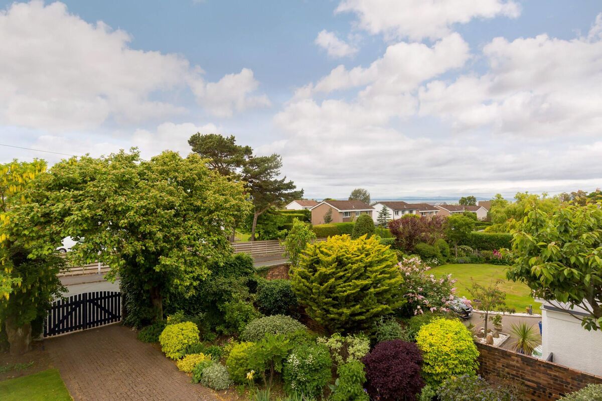 house for sale in Broadgait, Gullane, East Lothian, EH31 EDN012113825