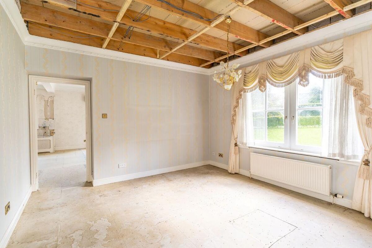 house for sale in Milngavie, Glasgow, G62 EDN012129508 Knight Frank